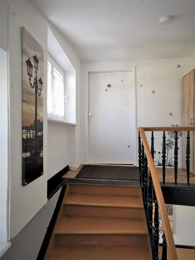 Hotel-Pension Zum Hirsch Hattersheim am Main Exteriör bild