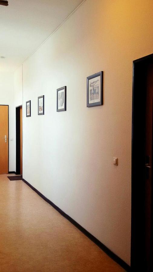 Hotel-Pension Zum Hirsch Hattersheim am Main Exteriör bild